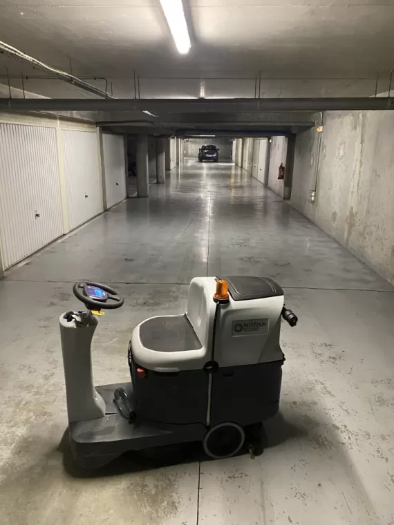 Nettoyage de parking sous sol a saint ornes, Toulouse, INOVTEC